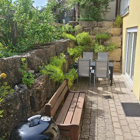 Exclusive Cozy Apartment In The Heart Of Franconia Gaukonigshofen Rom bilde